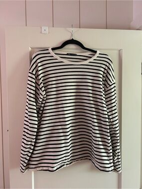 Zara Black and White Striped Crewneck Top